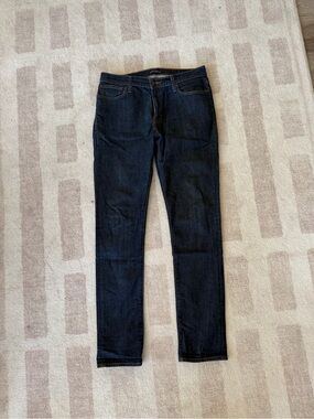 J. Crew Men's Slim Jeans in Dark Blue Wash. size 34